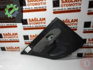 RENAULT CLİO-2 ÇIKMA SOL ARKA KAPI DÖŞEMESİ OEM; 7700411372
