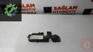 RENAULT CLİO-2 ÇIKMA SOL FAR BAĞLANTI BRAKETİ OEM;7700413676