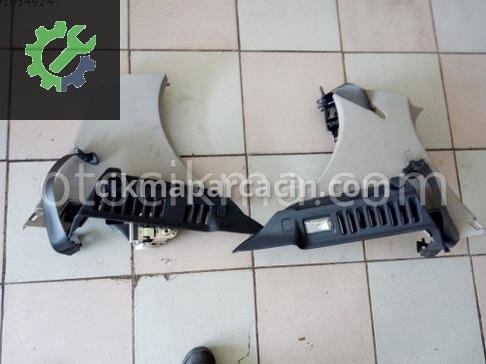 Renault Clio Bagaj Pandizot çıkma parça