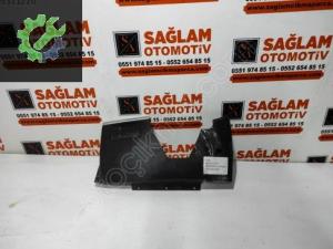 RENAULT CLİO-3 ÇIKMA DİREKSİYON ALT KAPLAMA OEM; 8200475684
