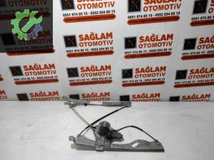 RENAULT CLİO-3 ÇIKMA SAĞ ÖN CAM KRİKOSU OEM; 8200291147