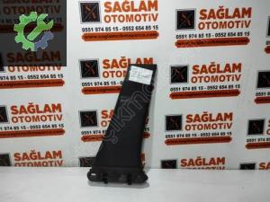 RENAULT CLİO-3 ÇIKMA SAĞ ORTA DİREK KAPLAMASI OEM; 8200293542
