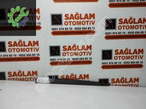 RENAULT CLİO-3 ÇIKMA SOL ARKA KAPI ÇİTASI OEM; 8200289923