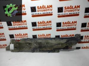 RENAULT CLİO-3 ÇIKMA YAKIT BORUSU KARTEL MUHAFAZASI 8200533840 OEM 8200533840