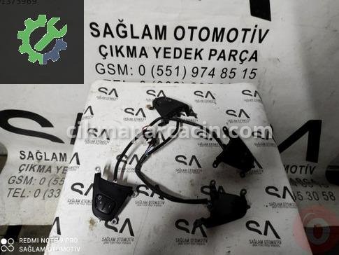 Renault Clio Direksiyon Düğmesi çıkma parça