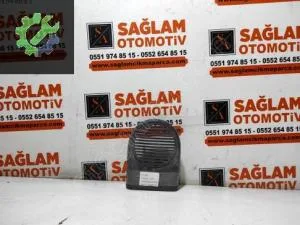 RENAULT CLİO ÇIKMA HOPARLÖR KAPAĞI OEM; 7700845729