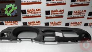 RENAULT CLİO SYMBOL 08-12 ÇIKMA ÖN GÖĞÜS OEM; 8200697693
