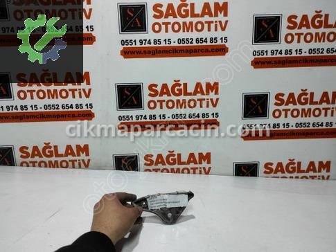Renault Fluence Tampon Braketi çıkma parça