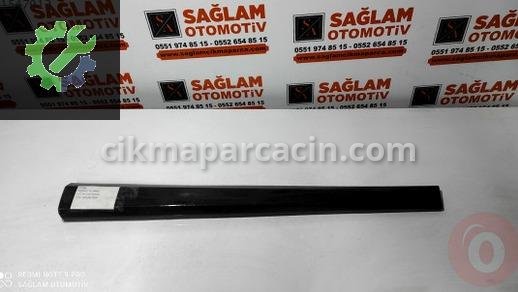 Renault Fluence Kapı Bandı & Çıtası çıkma parça
