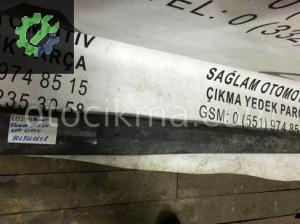 RENAULT FLUENCE SAĞ ÖN KAPI ÇİTASI OEM; 8018600152