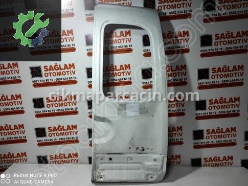 Renault Kangoo Bagaj Kapağı çıkma parça