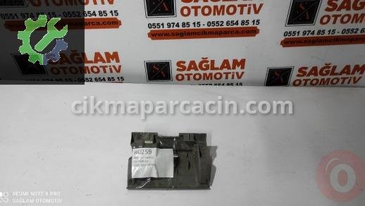 Renault Kangoo Küllük çıkma parça