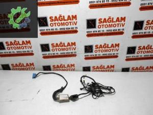 RENAULT LAGUNA-2 ÇIKMA BAGAJ İÇİ TESİSATI OEM; 8200252436