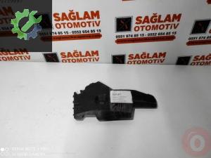 RENAULT MASTER-2 ÇIKMA SOL ÖN BRAKET OEM; 8200409286