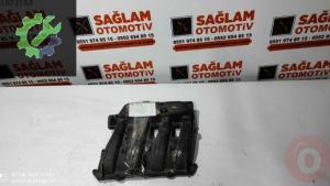 RENAULT MEGANE-1 ÇIKMA EMME MANİFOLDU OEM; 8200020647