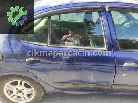 Renault Megane Sağ Arka Kapı çıkma parça