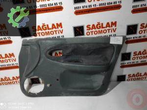 RENAULT MEGANE-1 ÇIKMA SAĞ ÖN KAPI DÖŞEMESİ OEM; 7700832015