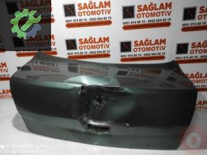 RENAULT MEGANE-2 ÇIKMA ARKA BAGAJ KAPAĞI