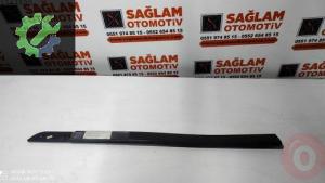 RENAULT MEGANE-2 ÇIKMA SAĞ ÖN KAPI ÇİTASI OEM; 8200073471