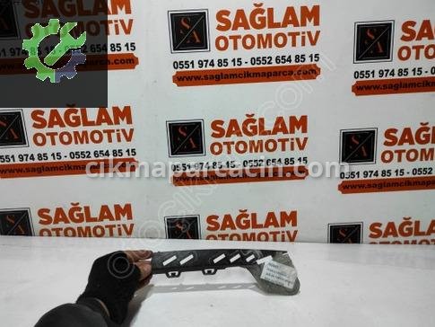 Renault Megane Tampon Braketi çıkma parça
