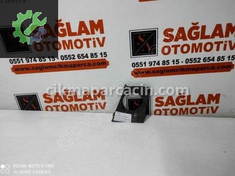 Renault Megane Sis Farı çıkma parça