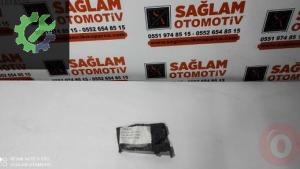 RENAULT MEGANE-2 ÇIKMA SAĞ SİS FARI YUVASI OEM; 8200752048