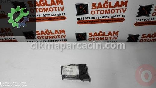 Renault Megane Sis Farı Çerçevesi çıkma parça