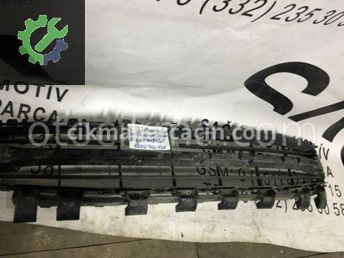 Renault Megane Ön Tampon çıkma parça