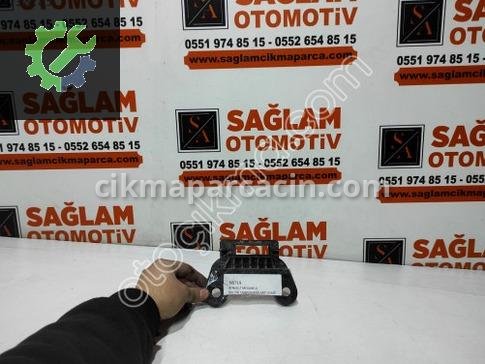 Renault Megane Ön Tampon çıkma parça