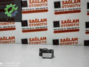 RENAULT SCENİC-2 ÇIKMA SAĞ ARKA TAMPON BRAKETİ 8200251388 OEM 8200251388