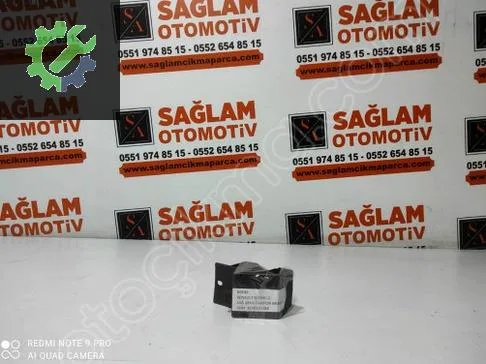 Renault Scenic Tampon Braketi çıkma parça