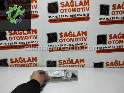 Renault Express Tampon Braketi çıkma parça