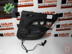 SEAT İBİZA 08-16 ÇIKMA SAĞ ARKA KAPI DÖŞEMESİ OEM; 6J4867212