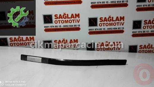 Seat Leon Tampon Bandı çıkma parça