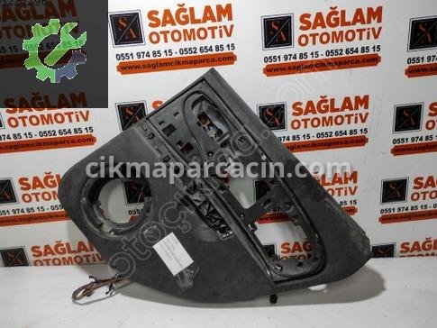 Seat Leon Kapı Döşemesi çıkma parça