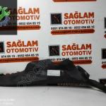 SKODA FABİA99-07 ÇIKMA SAĞ ARKA DİREK ALT KAPLAMA 6Y6867768C