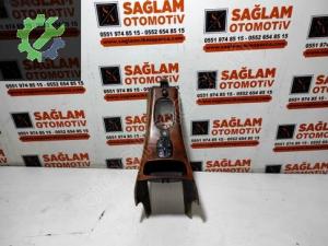 TATA İNDİGO-İNDİCA 2006 ÇIKMA ORTA KONSOL OEM; 267868906330