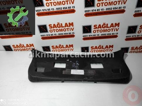 Toyota Corolla Bagaj Döşemesi çıkma parça