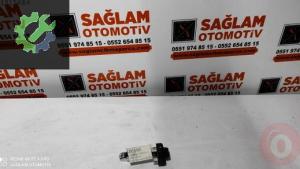 TOYOTA COROLLA 03-06 ÇIKMA SAĞ ÖN KAPI GERGİSİ