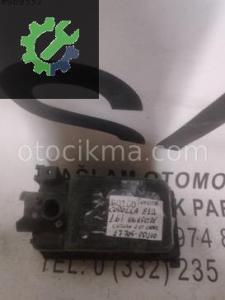 TOYOTA COROLLA E12 1.6İ HAVA FİLTRE KUTUSU ÜST KAPAK OEM; 17