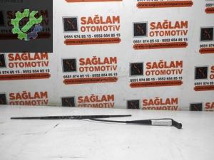 TRANSİT V184-V347 ÇIKMA SOL ÖN CAM SİLECEK KOLU YC15-17526-DA