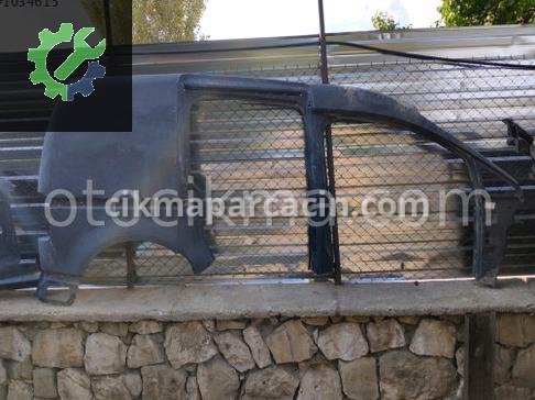 Volkswagen Caddy Arka Çamurluk çıkma parça