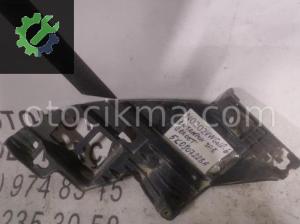VOLKSWAGEN GOLF - 6 ÖN TAMPON SAĞ BRAKETİ OEM; 5K0807228A