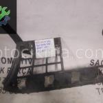 VOLKSWAGEN JETTA ARKA TAMPON SAĞ BRAKETİ OEM; 1K5807378