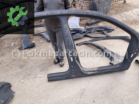 Volkswagen Passat Arka Çamurluk çıkma parça