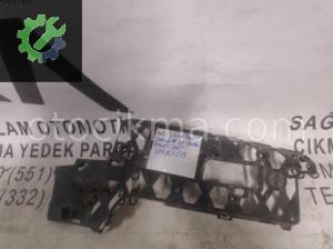 VOLKSWAGEN PASSAT 10-15 ÖN TAMPON BRAKETİ SAĞ OEM; 3AA807178