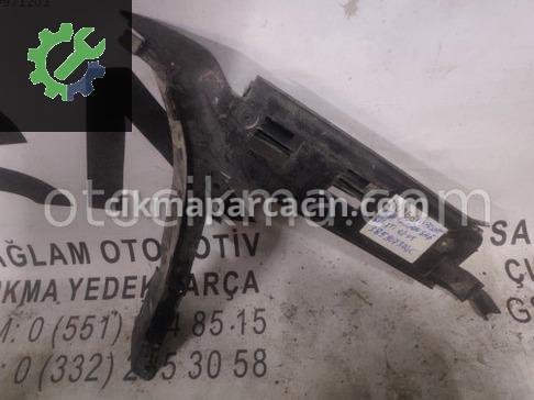 Volkswagen Passat Tampon Braketi çıkma parça