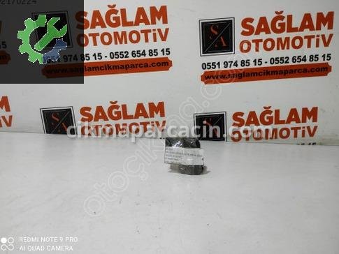 Volkswagen Passat Radyatör Hortumu çıkma parça