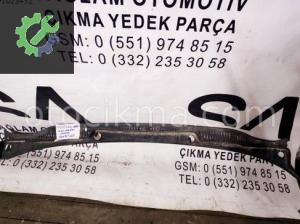 VW CADDY 04-16 ÇIKMA CAM ÖNÜ IZGARASI OEM: 2K0819403