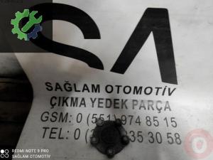 VW CADDY ÇIKMA JANT GÖBEGİ